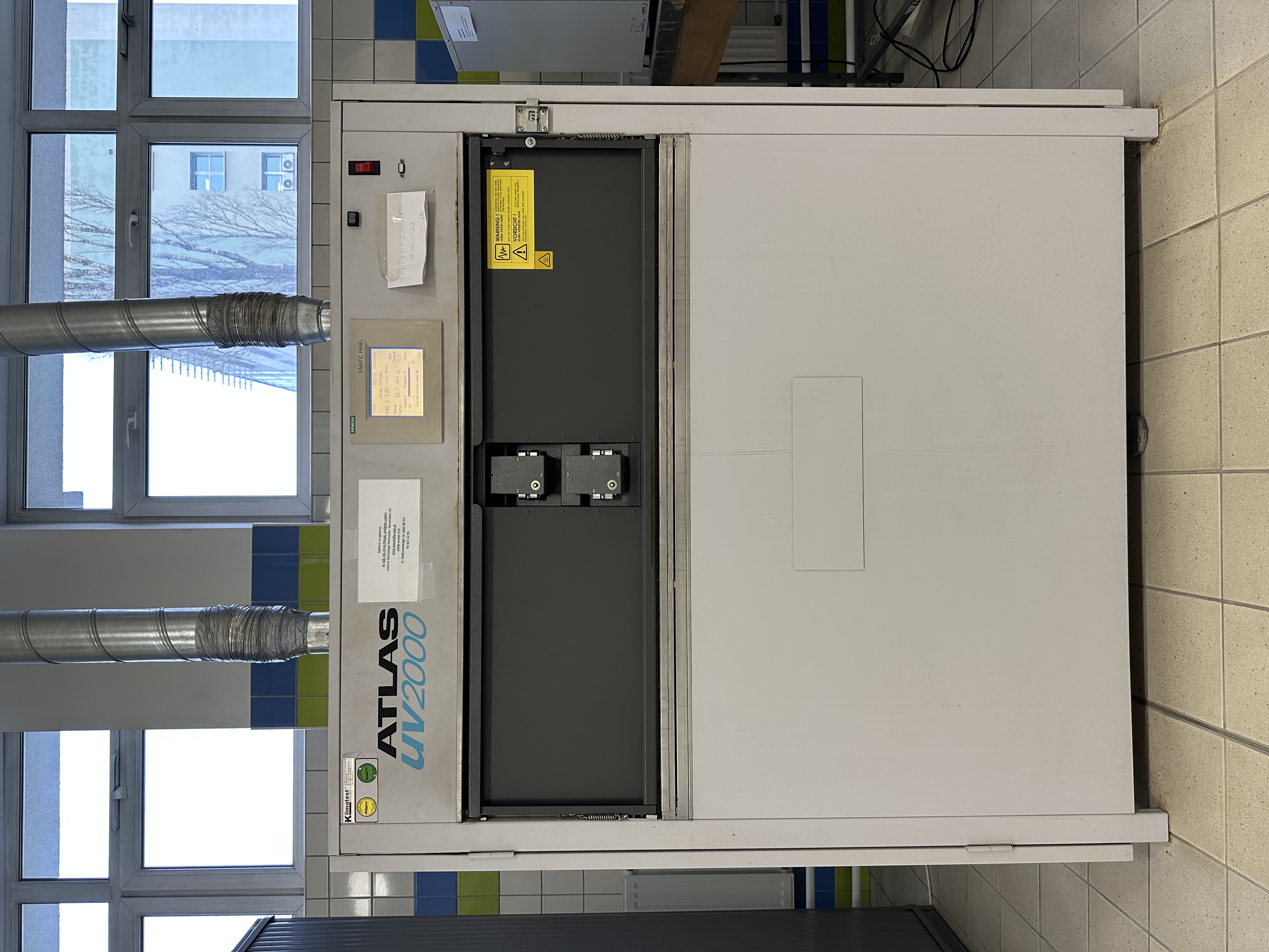 Atlas UV 2000